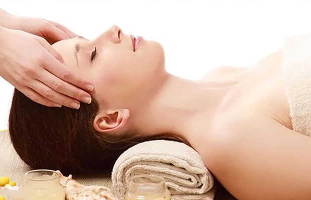 Cách massage đầu giảm đau đầu dễ thực hiện Cách massage đầu giảm đau đầu dễ làm