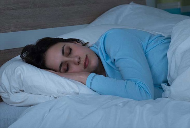 Không nên sử dụng máy massage cổ khi đi ngủ Phương pháp sử dụng máy massage cổ khi đi ngủ là không tốt cho sức khỏe