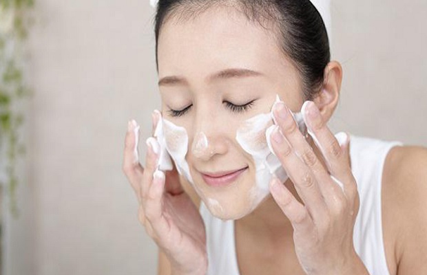 cách sử dụng máy mát xa mặt kết hợp sữa rửa mặt cách sử dụng máy massage mặt kết hợp sữa rửa mặt
