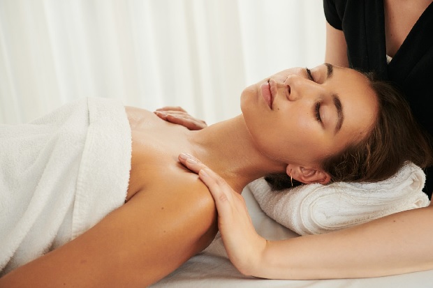 Roses Spa & Massage Mũi Né