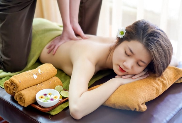 Thư giãn massage tại MỸ VIỆN CHARMING